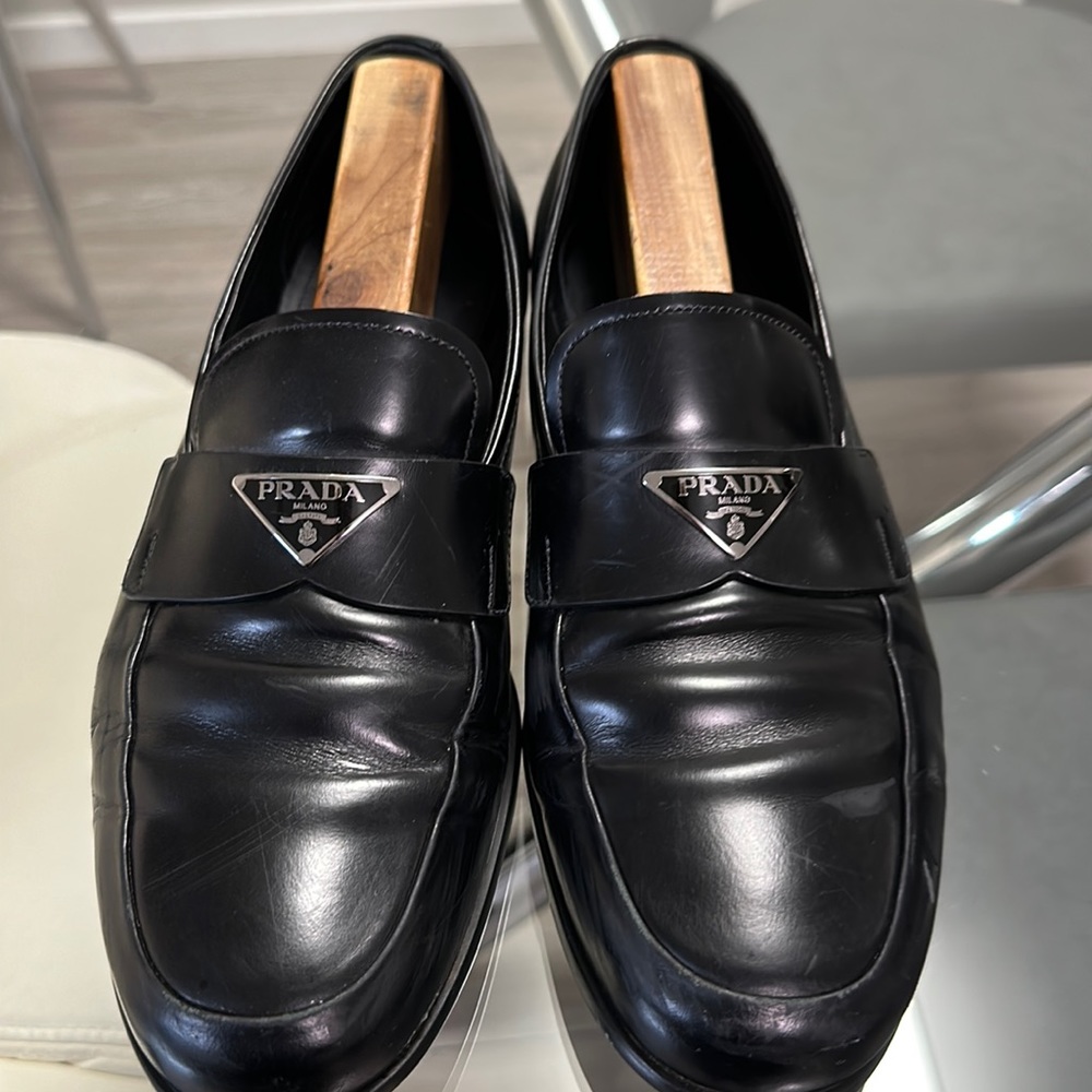 Men’s Authentic Prada leather shoes